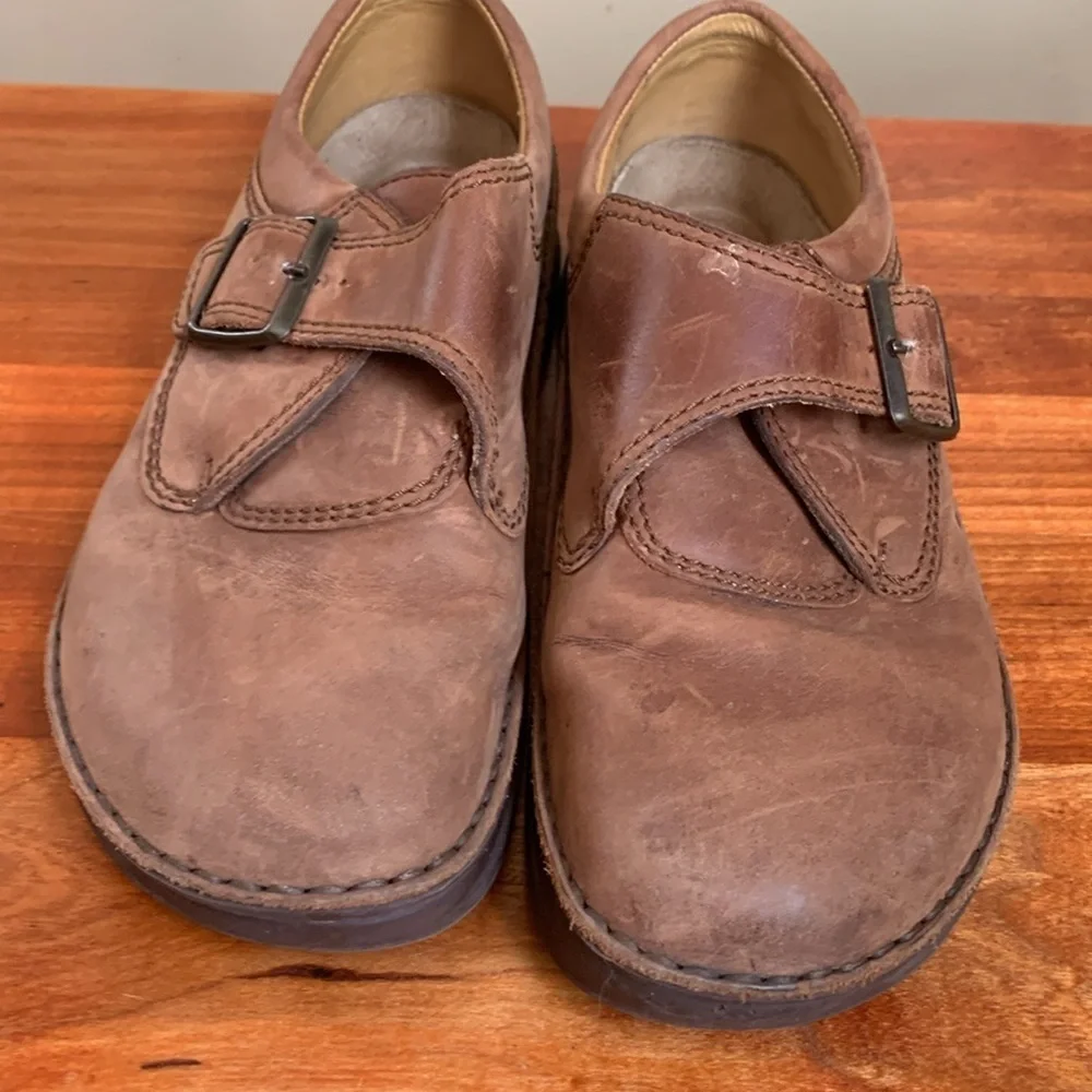 Birkenstock Shoes Strappy Leather Buckle Closure, full shoe size 40